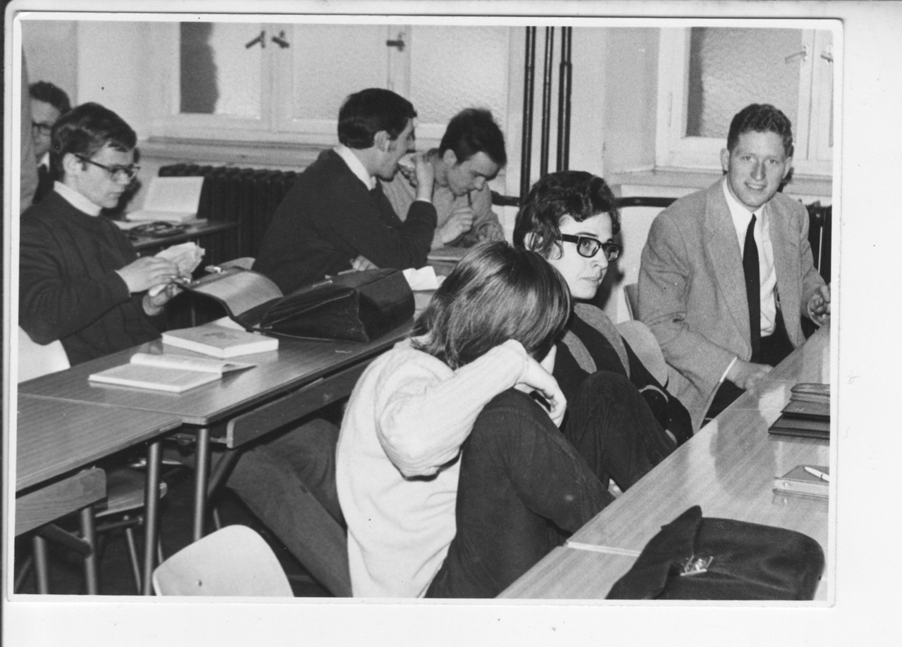 1968 im Klassenzimmer.jpg