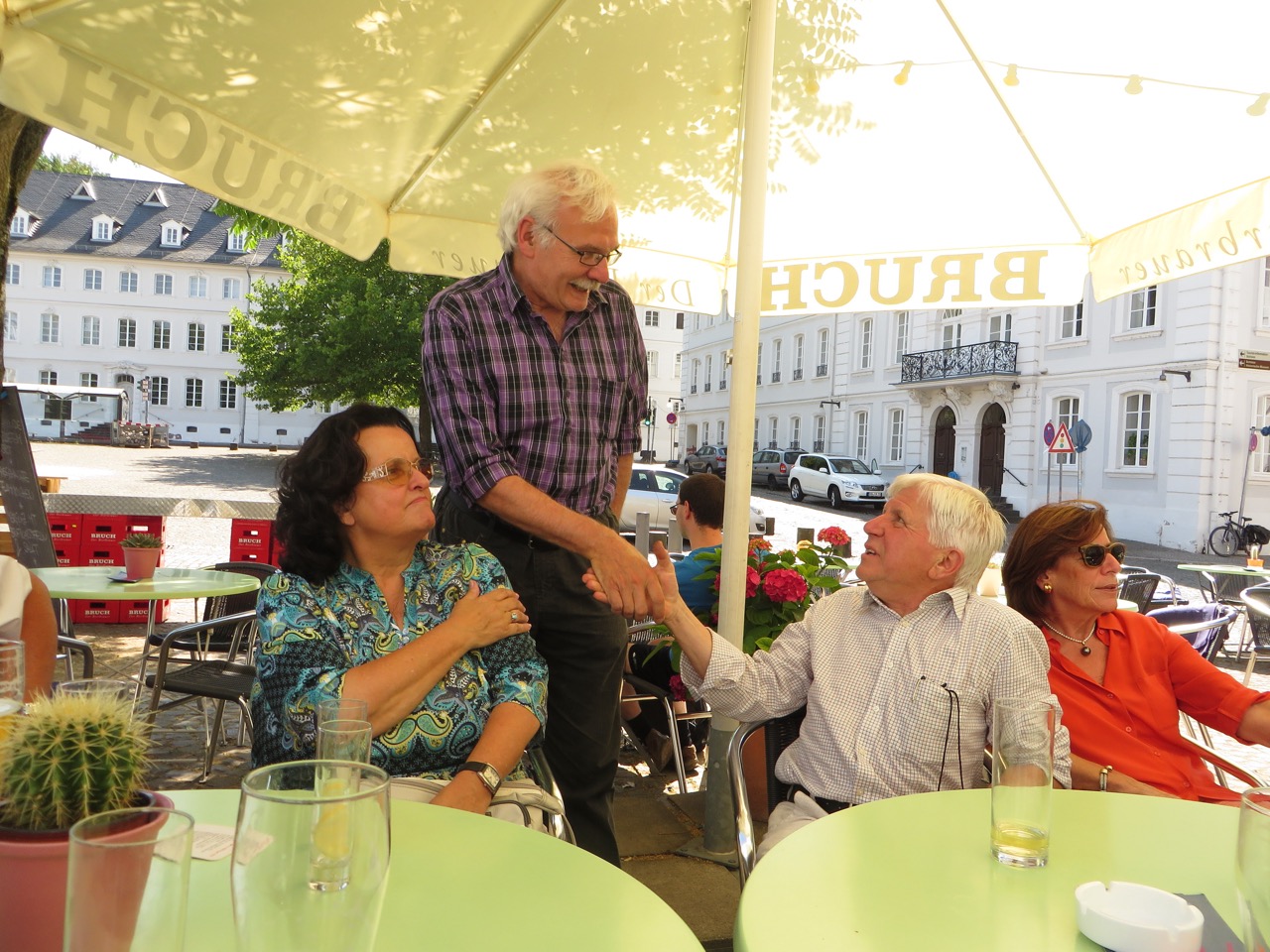 Treffen am Schlossplatz 7