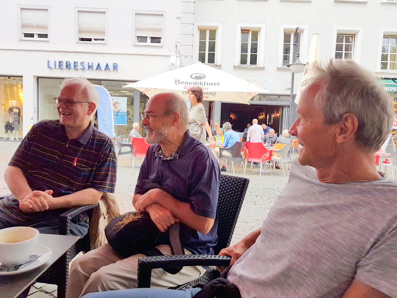 21.07.18 - 12.22.06 - Treffen am St. Johanner Markt.jpg