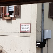 21.07.18 - 15.27.34 - Gebäude am Ufer.jpg