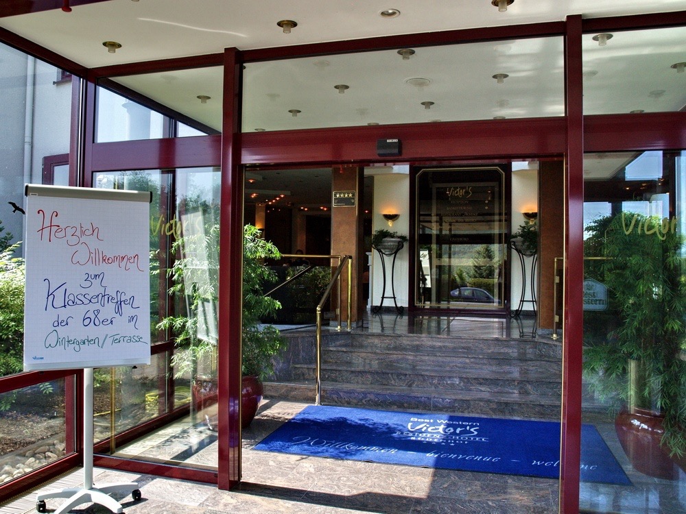 Klassentreffen Begrüßung_2.jpg